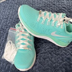 Tiffany x Nike Lunaglide + Women’s Running Shoes San Francisco Marathon 2012 NWT